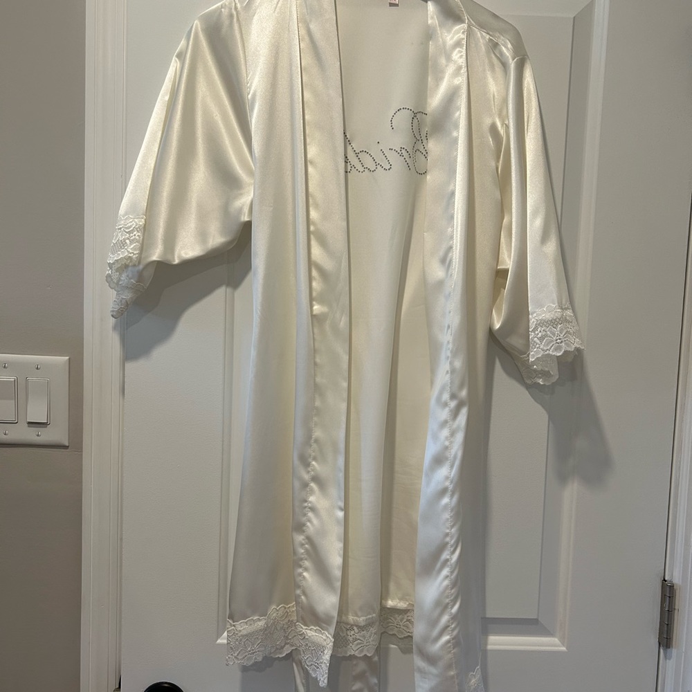 Bride Robe - image 3